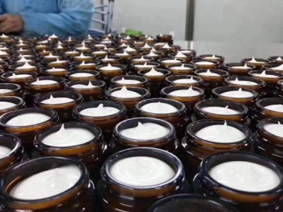 按摩膏 推拿理疗按摩小白膏价格