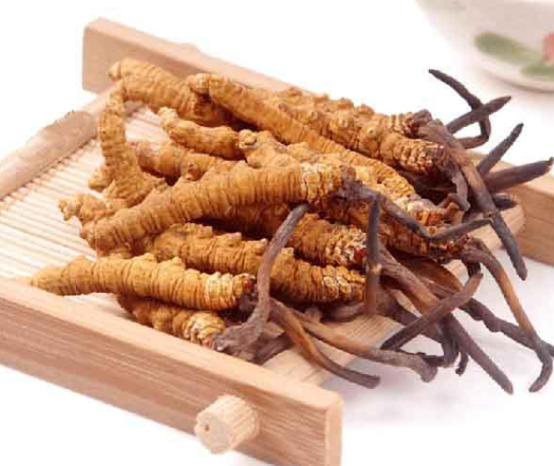 肾虚症状 中药补肾效果更佳