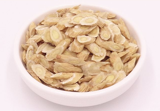 黄芪的功效与食用方法有哪些