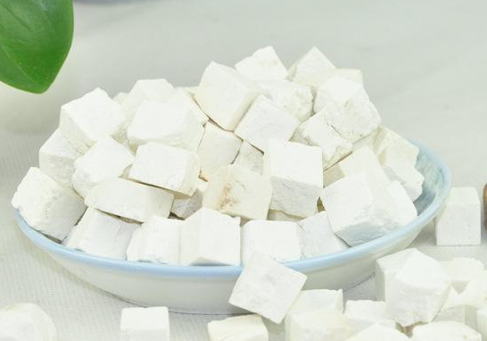 白茯苓如何食用呢
