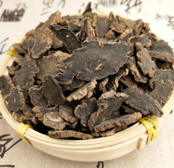 玄参泡水喝的功效有哪些