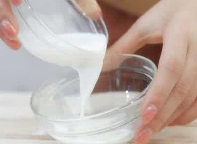 牛奶面膜