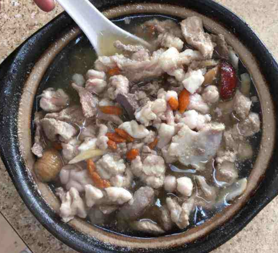 掉头发很厉害怎么办?女性掉头发四款食疗方