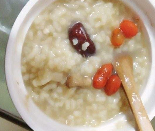 美容养颜药膳 经常喝它美容减龄还有嫩肤效果