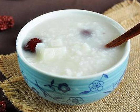 改变乳房瘦小，这粥常喝变化出乎意料！