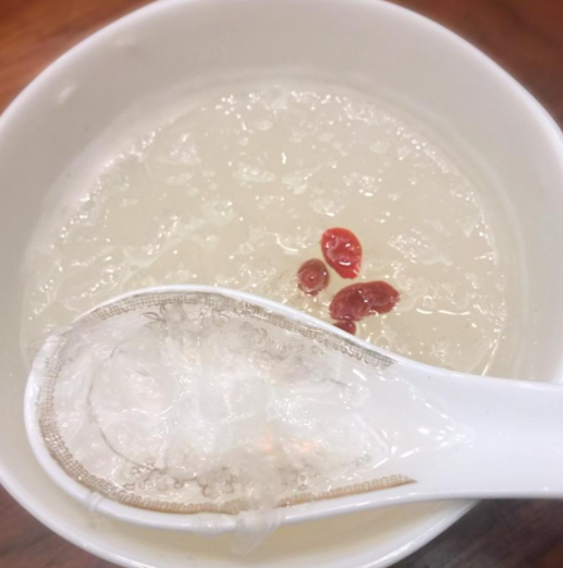 燕窝用这种炖法营养加倍！