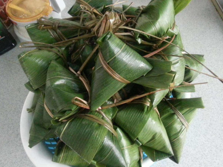 生粽子煮一个小时能熟吗 粽子怎么容易煮熟