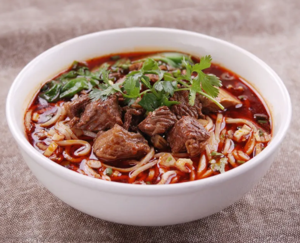 做牛肉面用哪个部位的牛肉最好 牛肉面的汤料是怎么做出来的