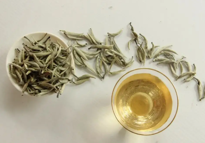 夏季喝什么茶对身体好 夏天喝什么茶好
