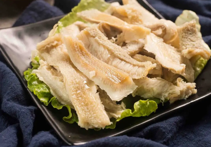 牛肚用什么洗最干净 牛肚做什么美食好吃