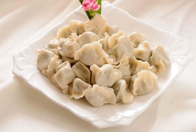 煮饺子用冷水还是热水 煮饺子正确方法
