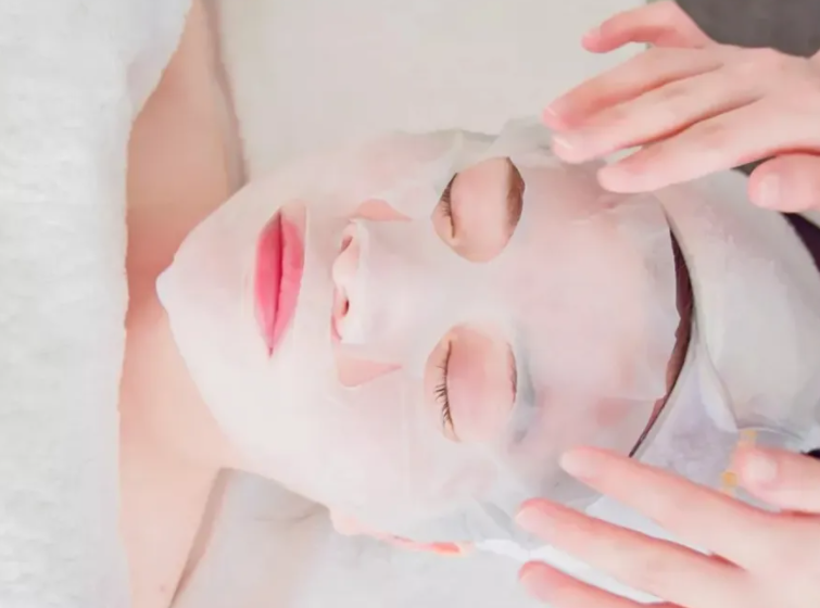敷睡眠面膜前要做什么 睡眠面膜怎么用