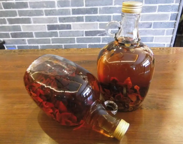 金樱子泡酒的功效与作用