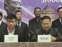 陕西罗麻丹董事长席彬群与马来西亚成功签约——立足中国，走向世界