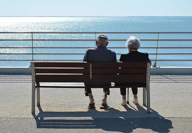 老年人性生活差异大是何因 6妙招让老年人性火重燃