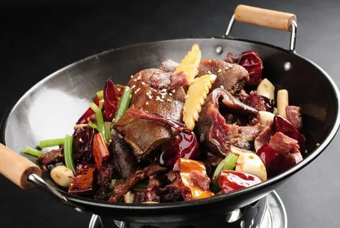 狗肉与什么同炖可以最补肾 狗肉的功效与作用