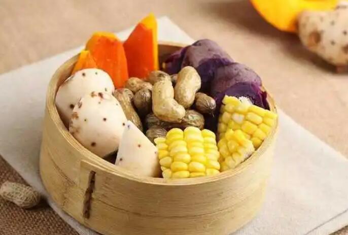 跑步减肥饮食怎么安排？(跑步减肥该怎么吃)