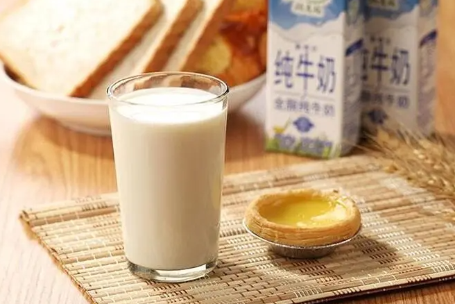减肥要喝脱脂牛奶?