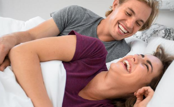 如何辨别女性是否伪装性高潮？这些性高潮的知识也要知道