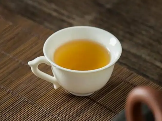喝茶会诱发男女性高潮吗？两种食物会诱发男女性高潮