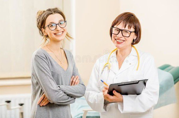 无性生活女性月经为什么推迟?女性月经推迟的原因有哪些?