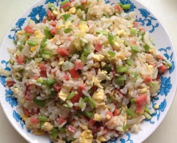 这4种主食热量高 建议减肥人士远离！
