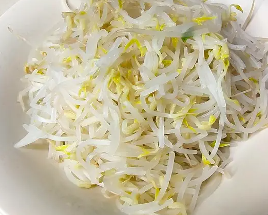 常吃绿豆芽能减肥吗？教你吃绿豆芽减肥的好方法