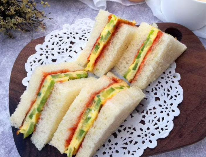 想要减肥一定要在饮食下功夫,这样吃一日三餐效果事半功倍!
