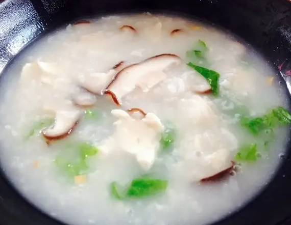 不吃晚餐减肥大错特错 减肥期间晚餐应该吃什么