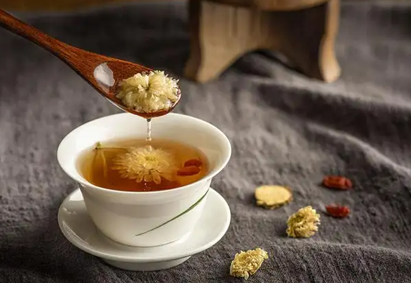 哪些茶可以减肥？4款减肥茶喝出苗条身材