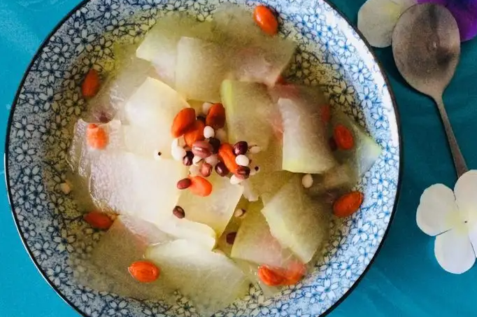 夏季减肥季 运动加饮食瘦的更快