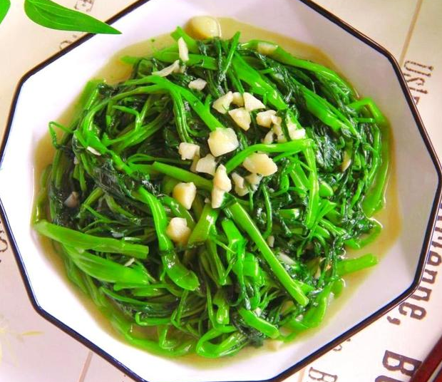 夏季减肥最佳食材 空心菜清肠通便又解暑