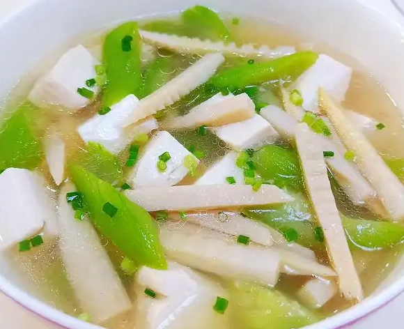 夏季清火降脂吃什么？3款减肥食谱消暑又刮油