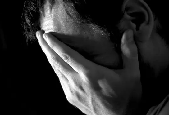 遗精给我们带来了什么样的危害? 男性需警惕遗精的三大危害