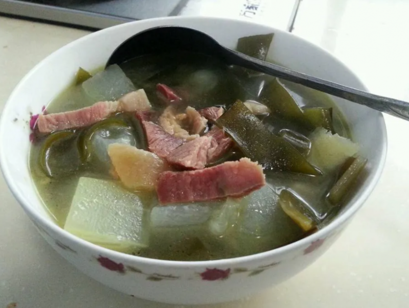 海带减肥食谱 海带豆腐汤排毒功能超强