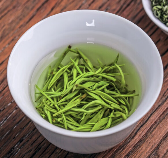 碧螺春的功效与作用 女性喝碧螺春茶的好处