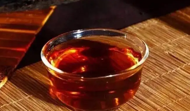 喝普洱茶好处 喝生普洱茶能减肥吗