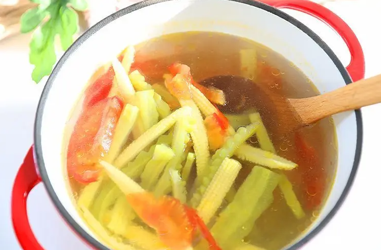 最有效苦瓜减肥食谱 帮你排毒养颜赶走肥肉