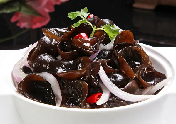 十大补铁食物是哪些 补铁吃什么食物最好