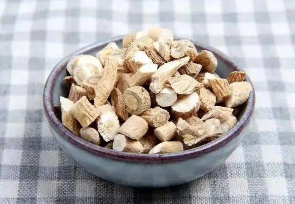 板蓝根的功效与作用 板蓝根伤肝还是护肝
