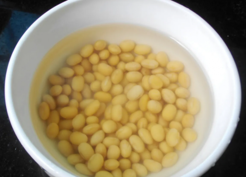 黄豆水有什么功效作用 黄豆水可以退烧吗