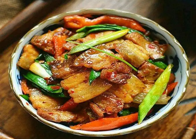 五花肉的功效与作用 吃五花肉的好处