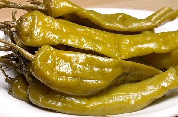 腌辣椒如何做 腌辣椒的做法技巧
