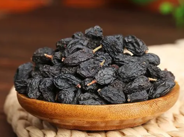蓝莓干的功效与作用 吃蓝莓干的好处