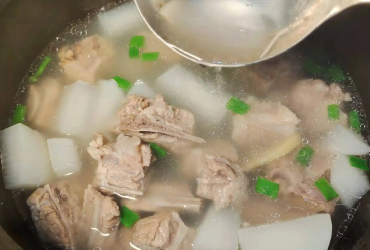清炖排骨如何做 清炖排骨的材料和做法