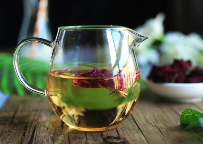 玫瑰花茶用花苞还是花 玫瑰花茶的功效和作用