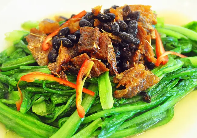 油麦菜怎么做好吃 两种油麦菜家常做法