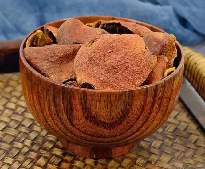 石榴皮的功效与作用 石榴皮泡水喝什么功效