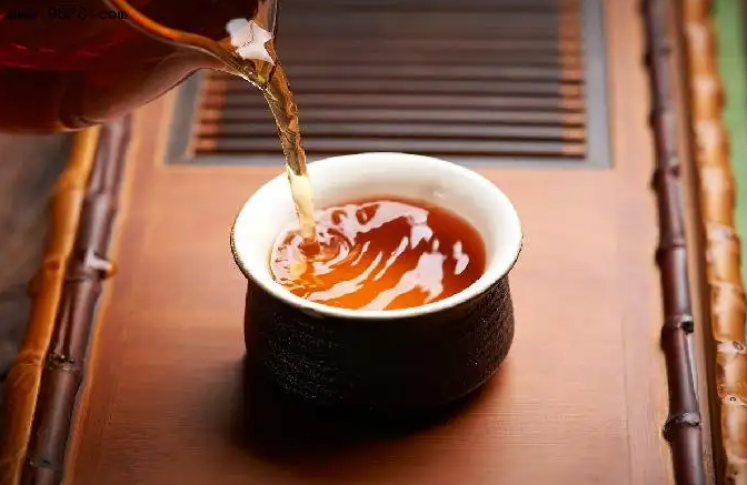 绿茶和红茶的功效 绿茶和红茶的区别