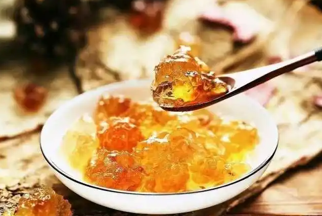 桃胶有什么功效与作用？桃油是桃胶吗